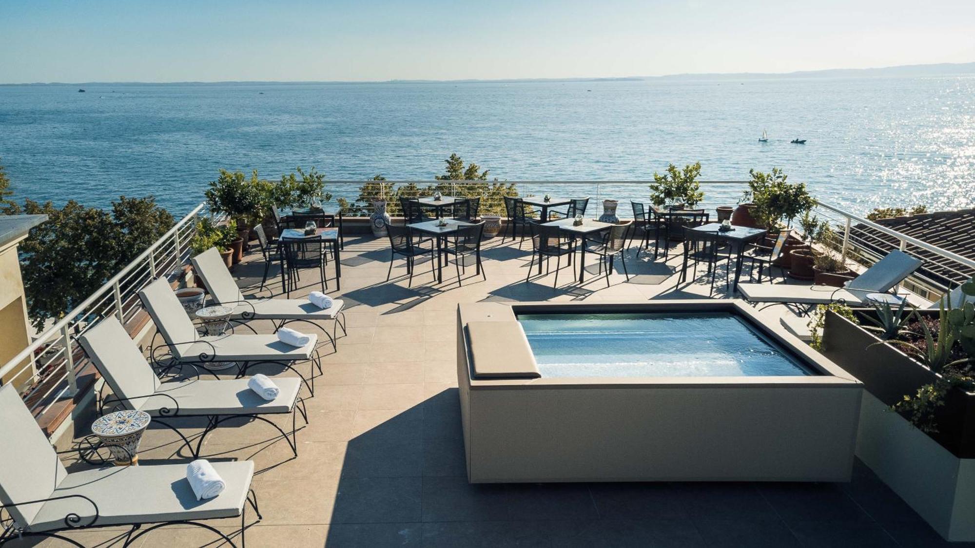 Hotel Giardinetto Garda  Eksteriør billede
