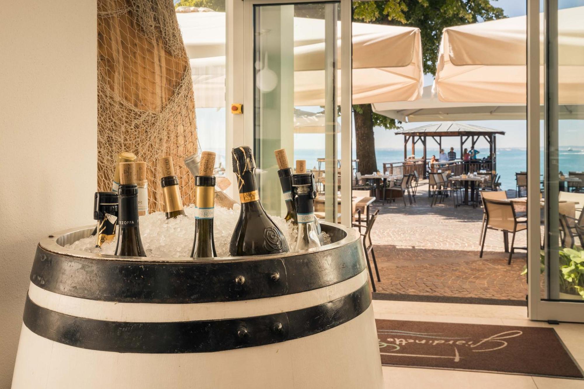 Hotel Giardinetto Garda  Eksteriør billede